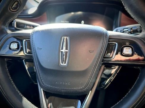 Used 2023 Lincoln Aviator Reserve w/ Equipment Group 201A image 10
