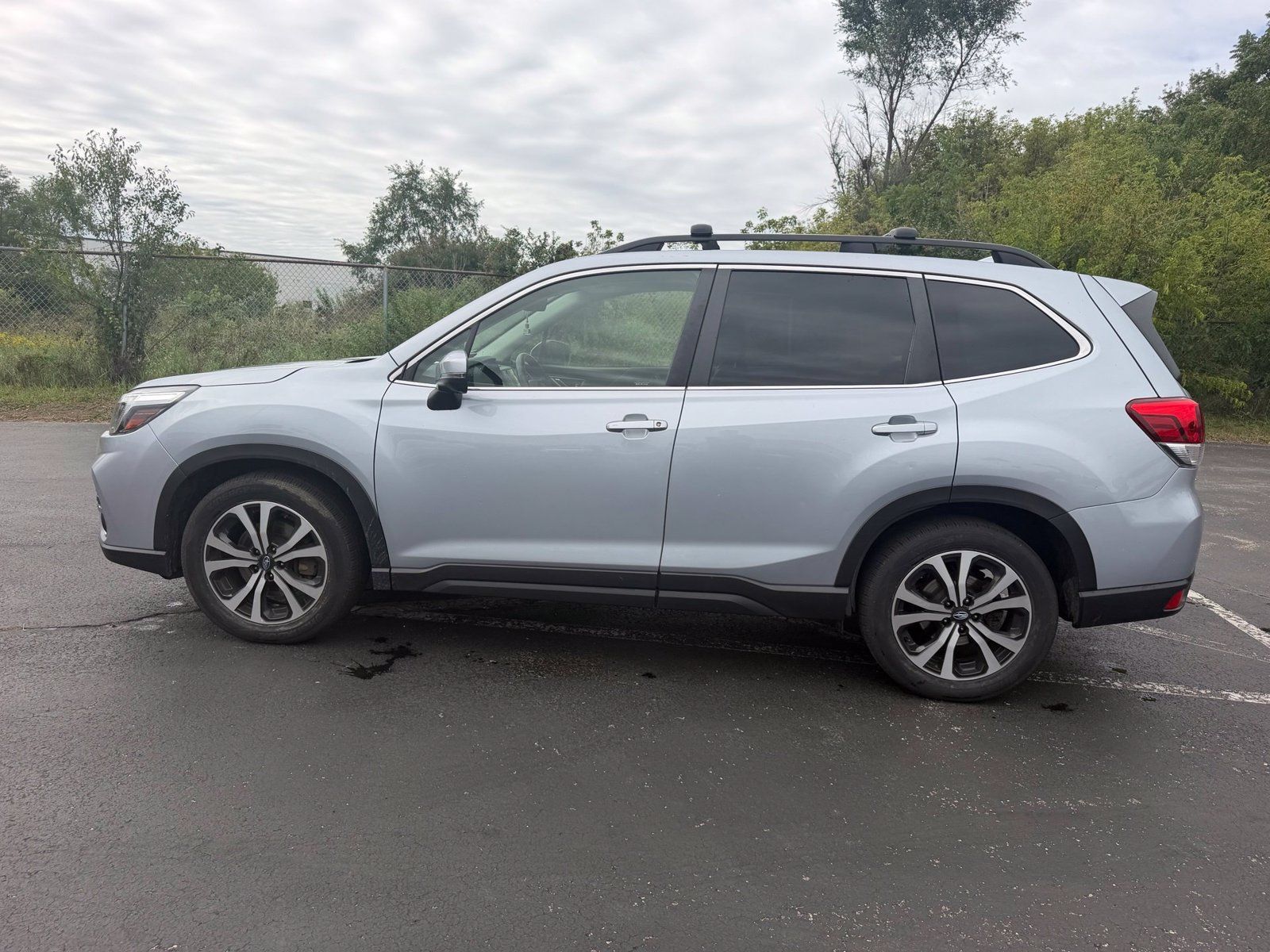 Used 2020 Subaru Forester Limited w/ Popular Package #3 AWD/4WD image 10