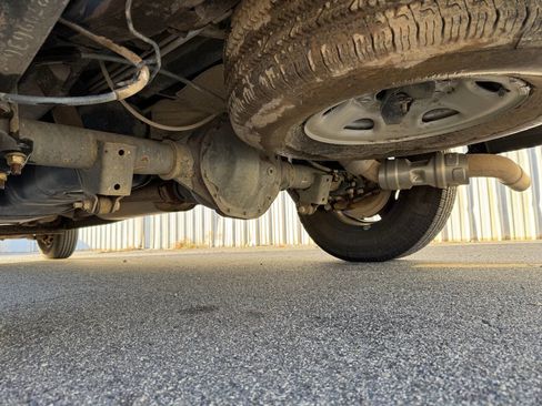 Used 2016 Chevrolet Express 3500 LT w/ LT Preferred Equipment Group image 7