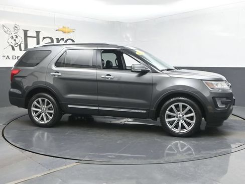 Used 2017 Ford Explorer Limited AWD/4WD image 49