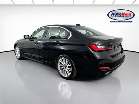 Used 2024 BMW 330e xDrive 330e xDrive w/ Convenience Package image 6