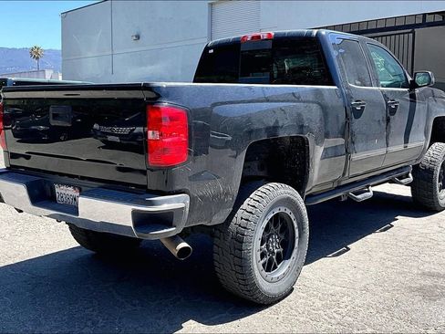 Used 2018 Chevrolet Silverado 2500 LT w/ LT Fleet Plus Package AWD/4WD image 4