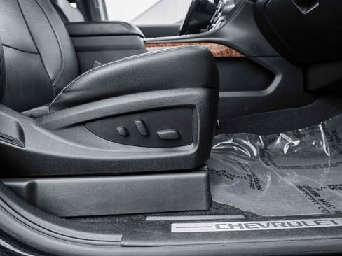 Used 2020 Chevrolet Tahoe Premier image 36