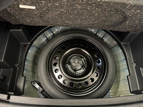 Used 2025 Chevrolet Equinox LT image 62