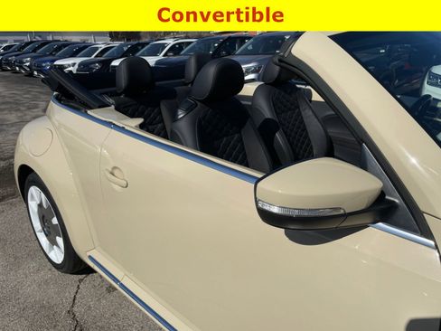 Used 2019 Volkswagen Beetle 2.0T Final Edition SEL FWD image 22