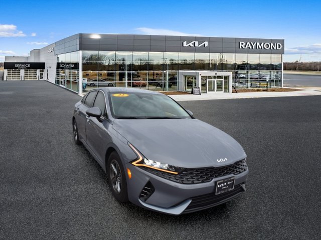 Used 2022 Kia K5 LXS FWD image 9