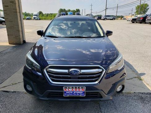 Used 2018 Subaru Outback 2.5i Limited AWD/4WD image 9