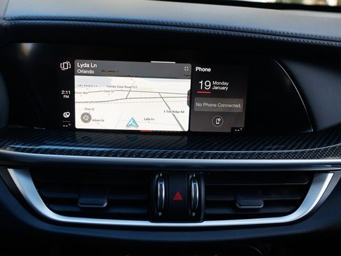 Used 2022 Alfa Romeo Stelvio Quadrifoglio w/ Active Assist Plus Package image 40