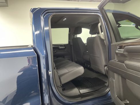 Used 2023 Chevrolet Silverado 1500 LT image 19