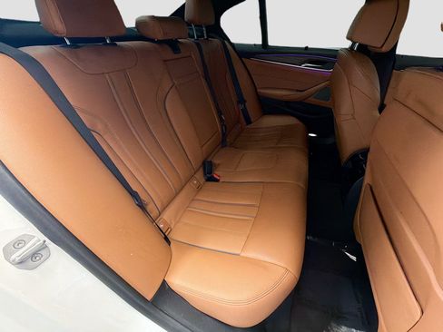 Used 2021 BMW M550i xDrive w/ Executive Package AWD/4WD image 14