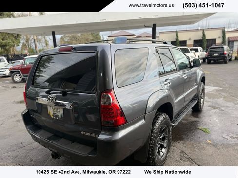 Used 2006 Toyota 4Runner SR5 AWD/4WD image 8