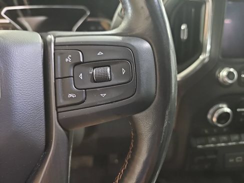 Certified 2022 GMC Sierra 1500 AT4 w/ AT4 Premium Package AWD/4WD image 22