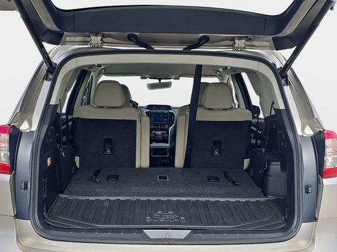 Used 2019 Subaru Ascent Limited AWD/4WD image 14