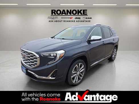Used 2019 GMC Terrain Denali image 2