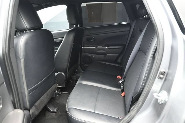 Used 2025 Mitsubishi Outlander Sport SEL AWD/4WD image 11