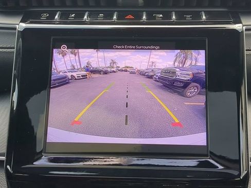 Certified 2025 Jeep Grand Cherokee Altitude AWD/4WD image 26