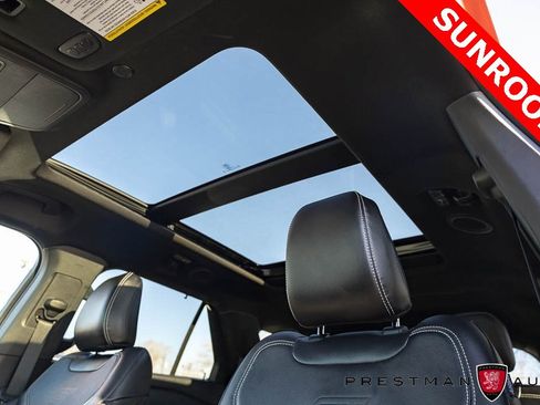 Used 2024 Ford Explorer ST w/ Equipment Group 401A image 11