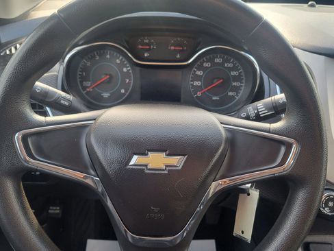 Used 2016 Chevrolet Cruze LS image 14