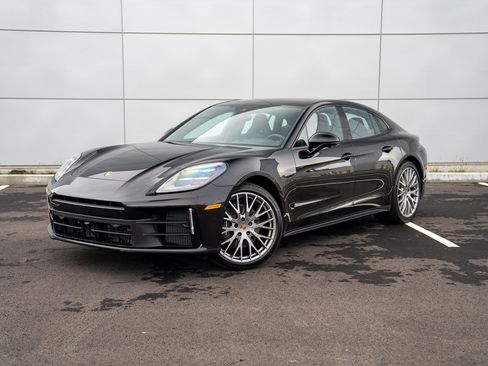 Used 2026 Porsche Panamera 4 AWD/4WD image 1