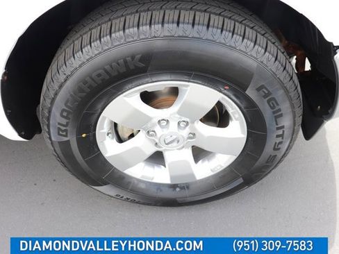 Used 2009 Nissan Frontier SE w/ SE Value Truck Pkg RWD image 23