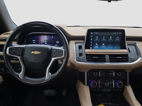 Used 2024 Chevrolet Tahoe Premier w/ Advanced Technology Package AWD/4WD image 13