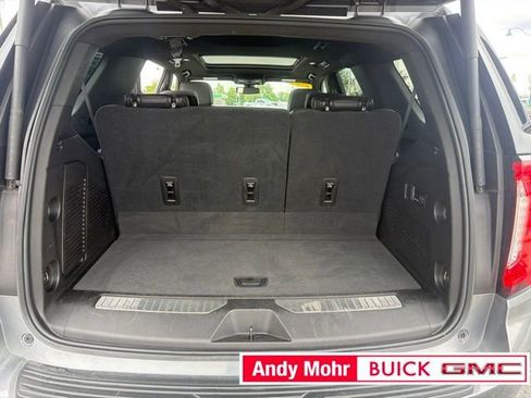 Used 2021 GMC Yukon Denali AWD/4WD image 8
