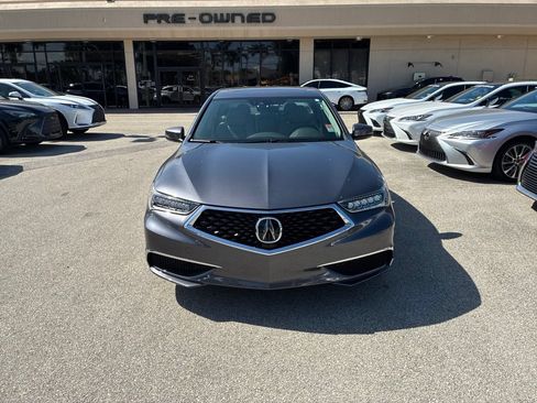 Used 2018 Acura TLX w/ Technology Package FWD image 3