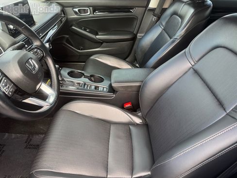 Used 2023 Honda Civic Touring image 13