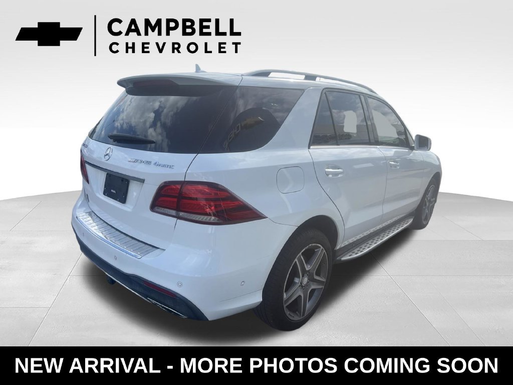 Used 2017 Mercedes-Benz GLE 400 4MATIC w/ Premium 3 Package image 5