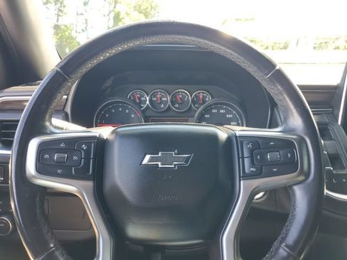 Used 2021 Chevrolet Suburban Z71 AWD/4WD image 29