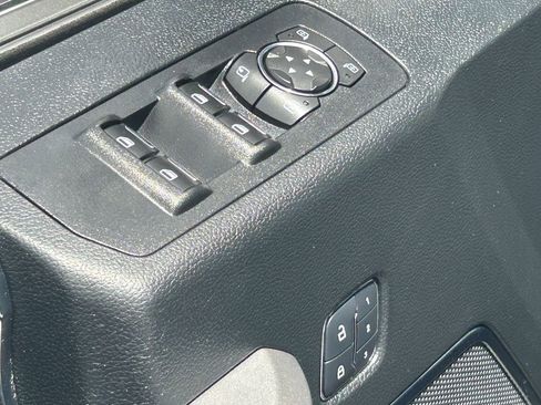 Used 2018 Ford F150 Platinum AWD/4WD image 33