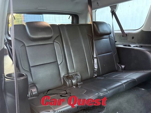 Used 2016 GMC Yukon XL SLT w/ Open Road Package AWD/4WD image 21