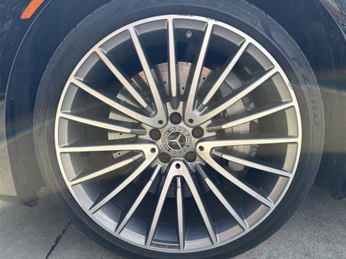 Certified 2023 Mercedes-Benz S 500 4MATIC image 4