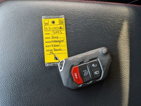 Used 2023 Jeep Wrangler Unlimited Rubicon w/ Cold Weather Group image 35