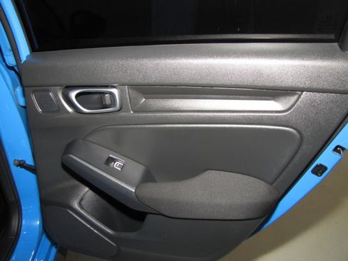 Used 2024 Honda Civic Sport image 18