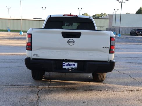 Used 2022 Nissan Frontier S w/ Technology Package image 6