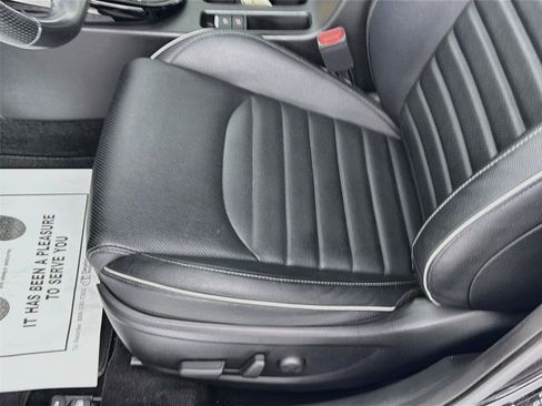 Used 2022 Kia Forte GT-Line w/ GT-Line Premium Package FWD image 19
