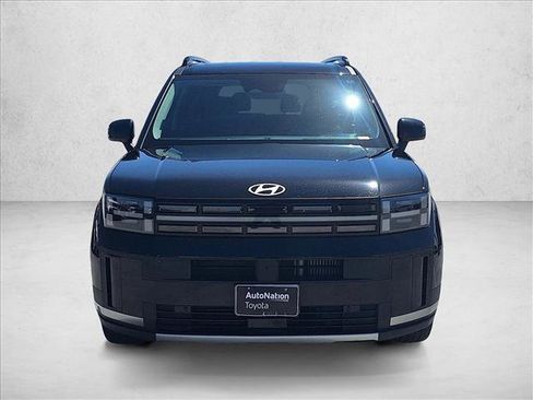 Used 2024 Hyundai Santa Fe Limited FWD image 2
