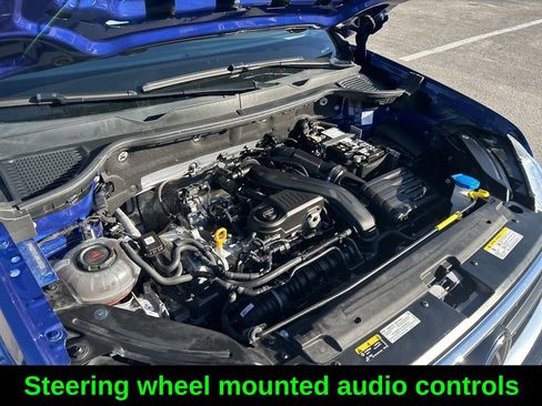 Used 2024 Volkswagen Taos SE image 17