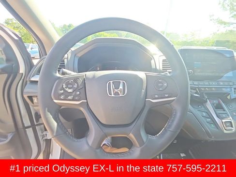 Used 2024 Honda Odyssey EX-L image 15