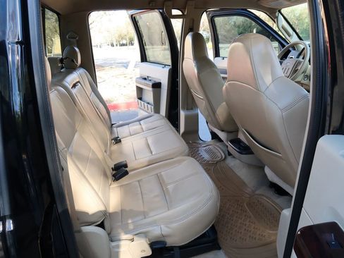 Used 2008 Ford F350 Lariat image 7
