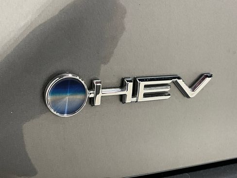 Used 2026 Toyota Camry SE FWD image 10