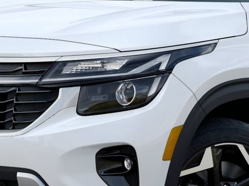 New 2026 Kia Seltos S AWD/4WD image 10