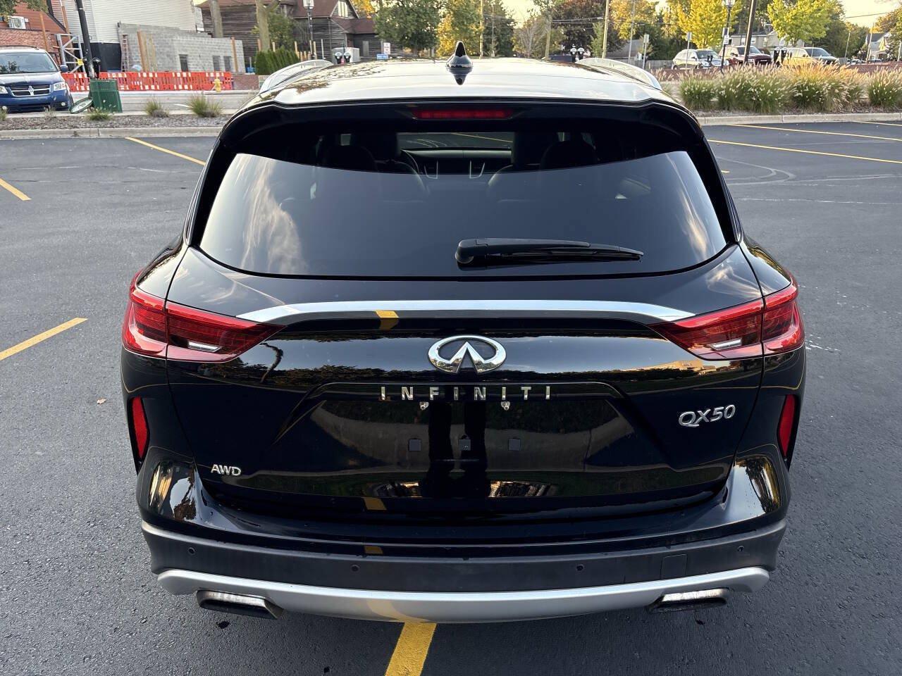 Used 2019 INFINITI QX50 Essential w/ Premium Heat Package AWD/4WD image 12