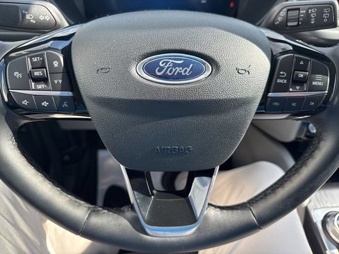 Used 2023 Ford Escape Active w/ Tech Pack #2 AWD/4WD image 13