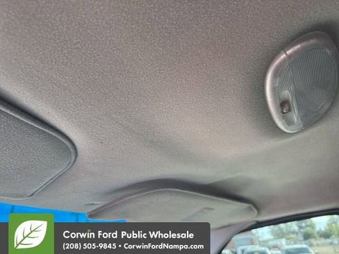 Used 2005 Ford E-250 and Econoline 250 image 19