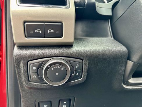 Used 2020 Ford F350 Lariat AWD/4WD image 23