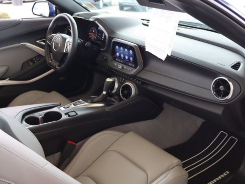 Used 2024 Chevrolet Camaro LT w/ RS Package image 31