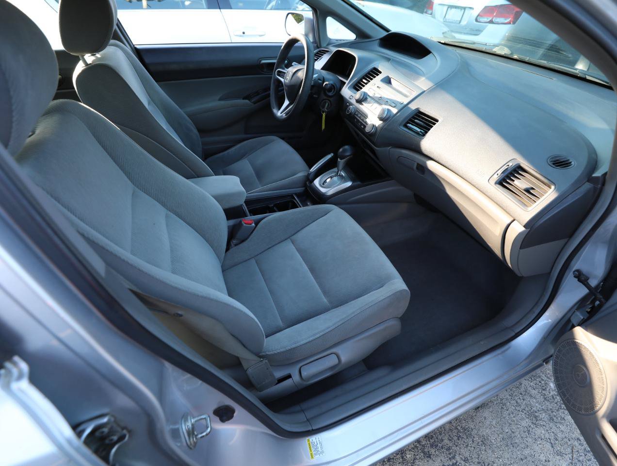 Used 2010 Honda Civic LX image 10