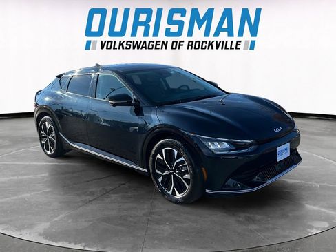 Used 2022 Kia EV6 Wind w/ Wind Technology Package image 1